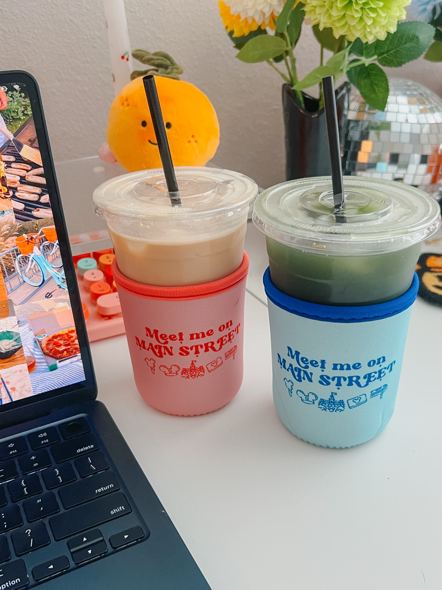 meet me on main street cup cover