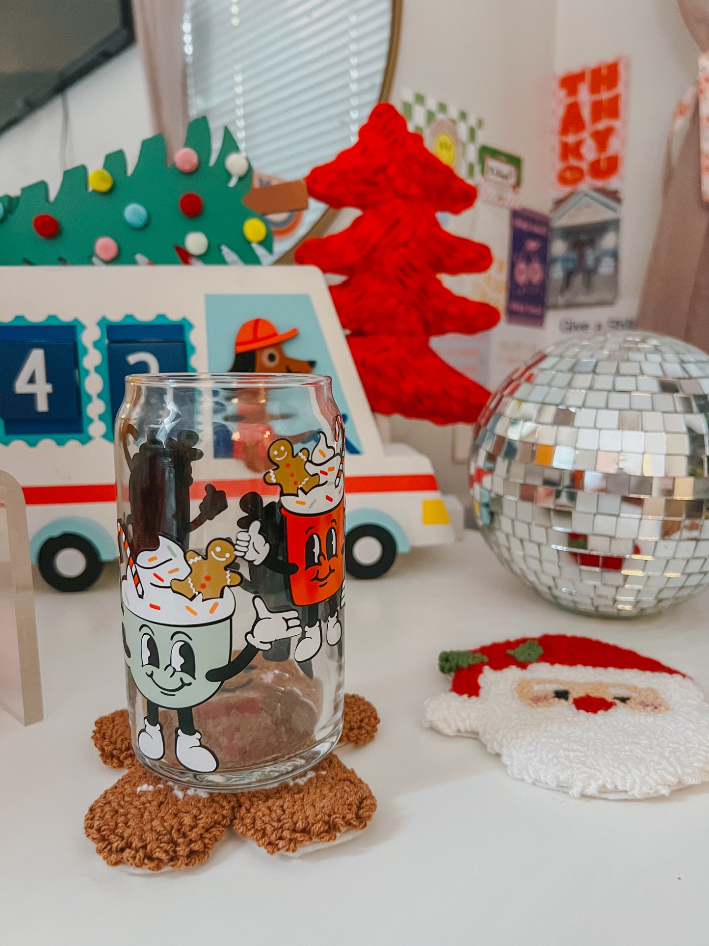 christmas cups