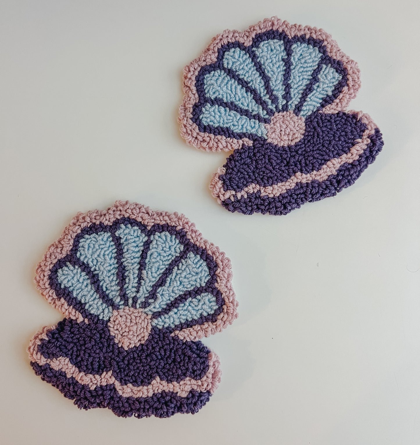 beachy mug rugs