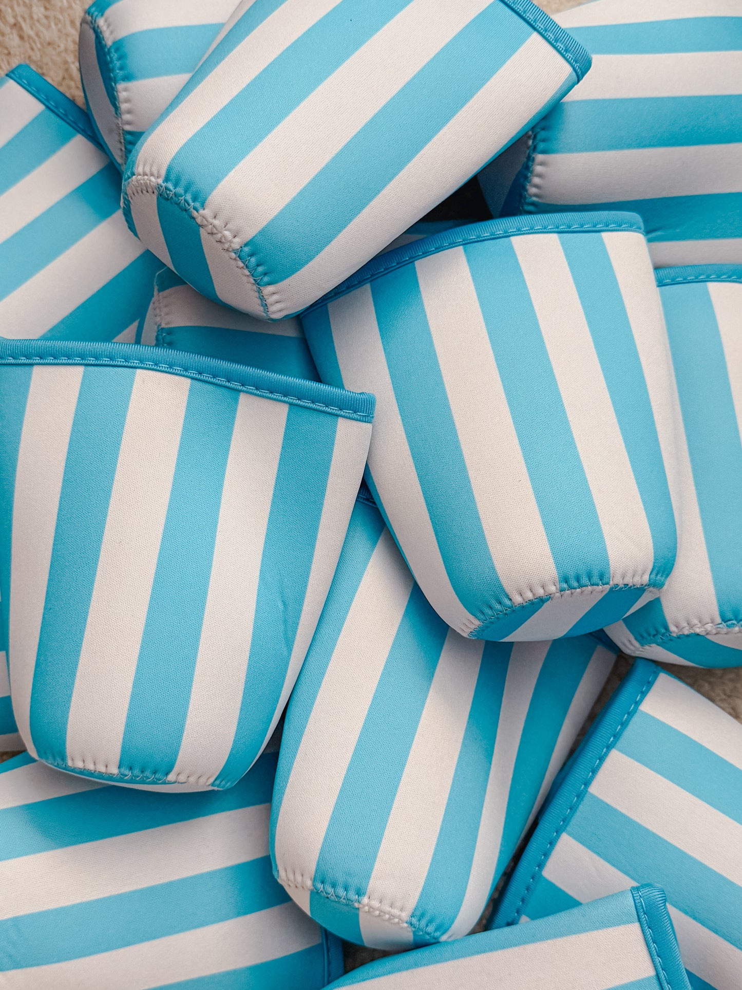 blue and white stripes cup cover